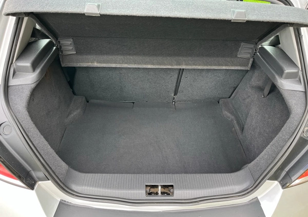Opel Astra cena 11900 przebieg: 165000, rok produkcji 2005 z Sochaczew małe 497